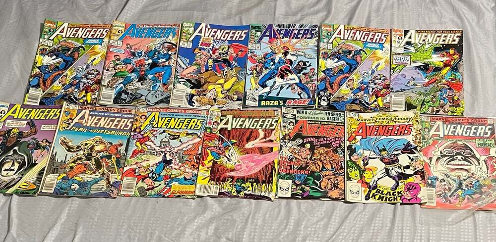 Lot of 13 Vintage Marvel The Avengers Comic Books (Various Issues)
